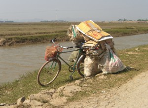 Transportmittel werden sehr effizient in Vietnam genutzt