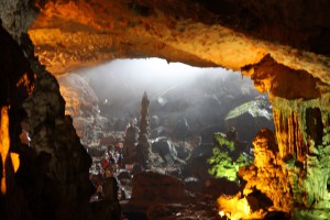 Die Dau-Go Höhle in der Halong Bucht