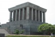 Ho-Chi-Minh-Mausoleum in Hanoi