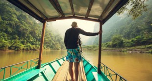 Die Nationalparks von Vietnam lassen sich zu Fuß oder mit dem Schiff erkunden